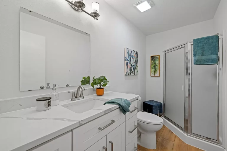 4a315146b55bfc983f47ed195b462713-uncropped_scaled_within_1536_1152