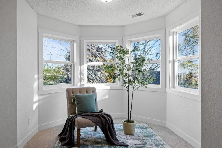 6711484f877e51e62898ae723204501a-uncropped_scaled_within_1536_1152