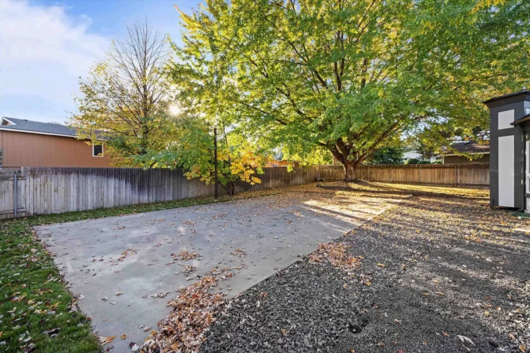 a40878f10b1b9b183bb4811e3763d9a4-uncropped_scaled_within_1536_1152